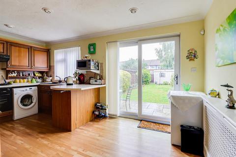 41 Northwood Avenue, Hornchurch, RM12 4PU