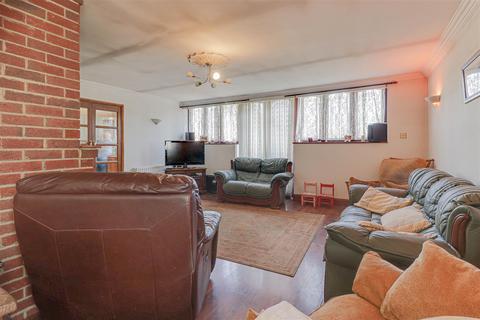 Bell View Bells Hill Road, Vange, Basildon, SS16 5JT