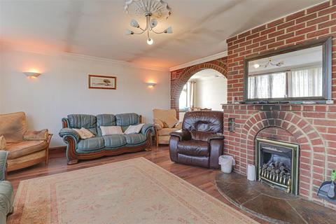 Bell View Bells Hill Road, Vange, Basildon, SS16 5JT