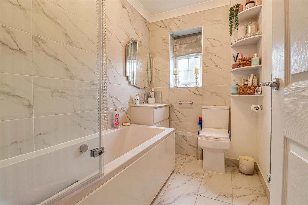Bathroom Suite