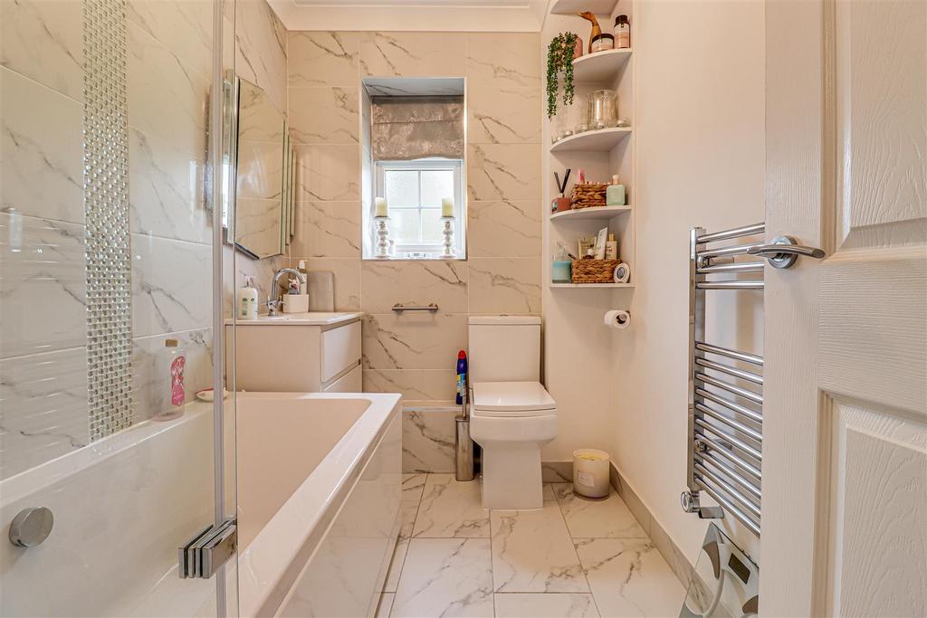 Bathroom Suite