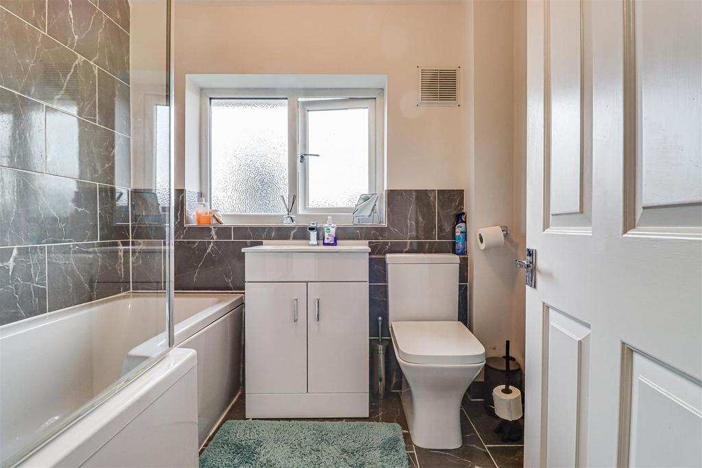 Bathroom Suite