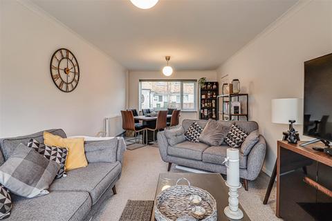 30 Bonnygate, Basildon, SS14 2QN