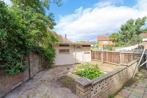 1 Coniston Close, Barking, IG11 7RE