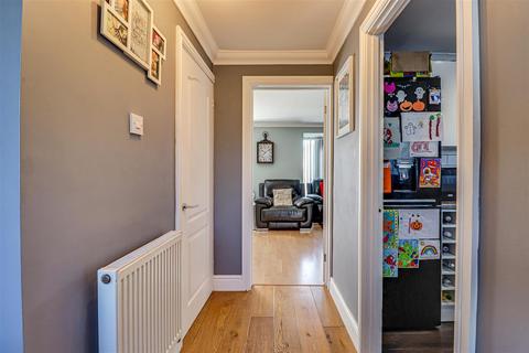 24 Beeleigh West, Basildon, SS14 2RT