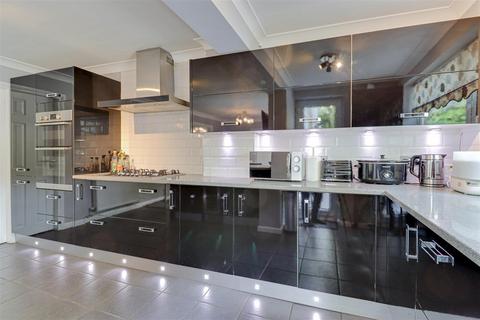 12 Feering Road, Billericay, CM11 2DR