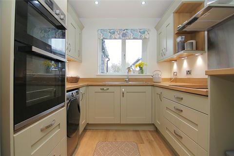 35 Kings Drive, Bradford, BD2 1PX