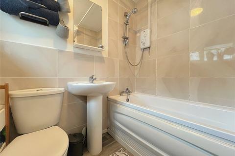 35 Kings Drive, Bradford, BD2 1PX