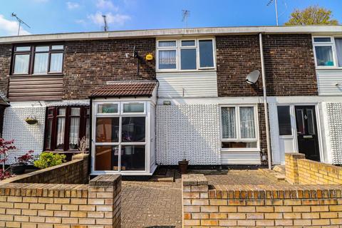 12 Bretons, Basildon, SS15 5BY