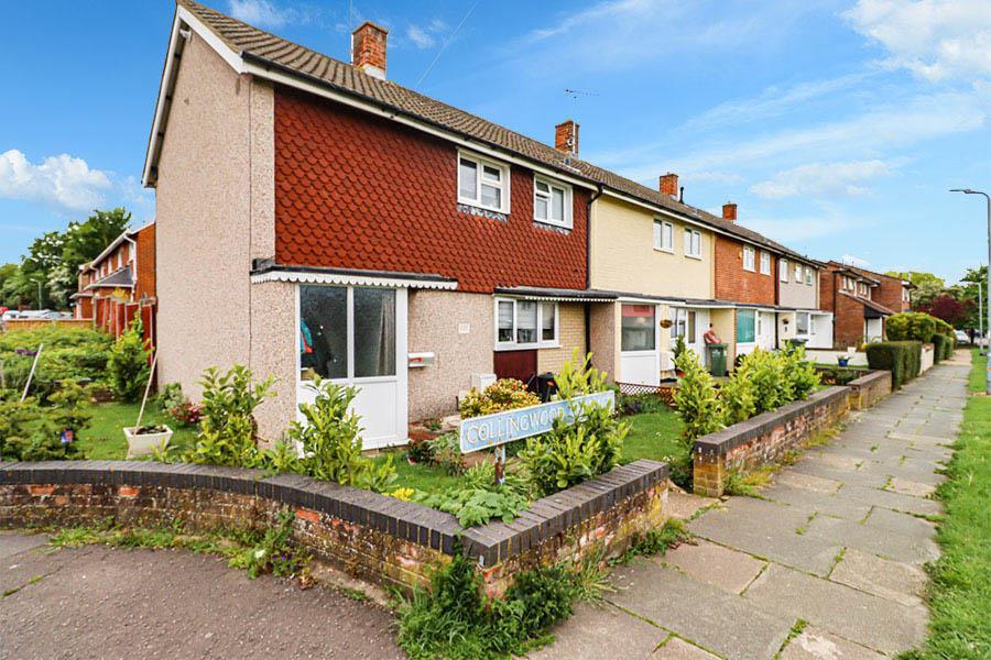 Collingwood Terrace, Basildon SS16 2 bed end of terrace house for sale