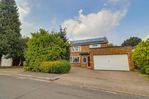 68 Collingwood Road, Basildon, SS16 4BL