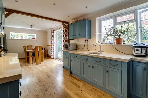 68 Collingwood Road, Basildon, SS16 4BL