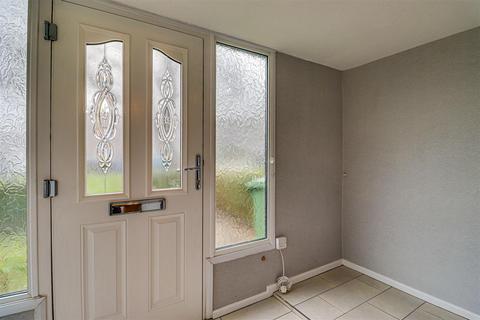98 Ardleigh, Basildon, SS16 5RE