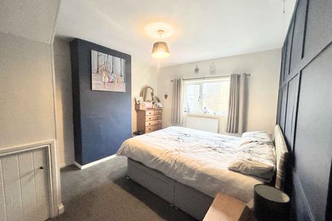 6 School Street, Greetland, Halifax, HX4 8JB