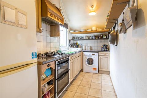 190 Beambridge, Basildon, SS13 3NE