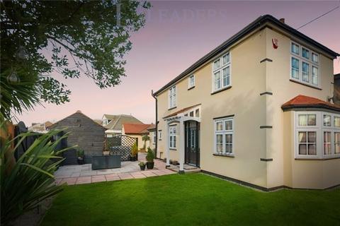 4 bedroom detached house for sale, Avondale Road, Clacton-on-Sea, Essex