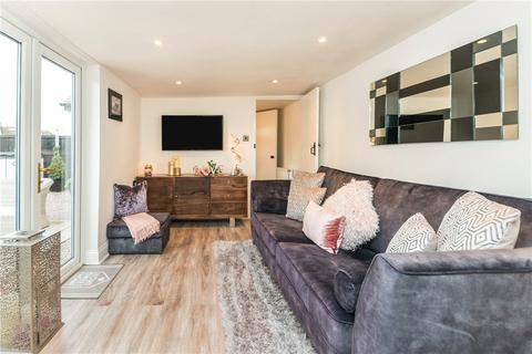2 Avondale Road, Clacton-on-sea, CO15 6ER