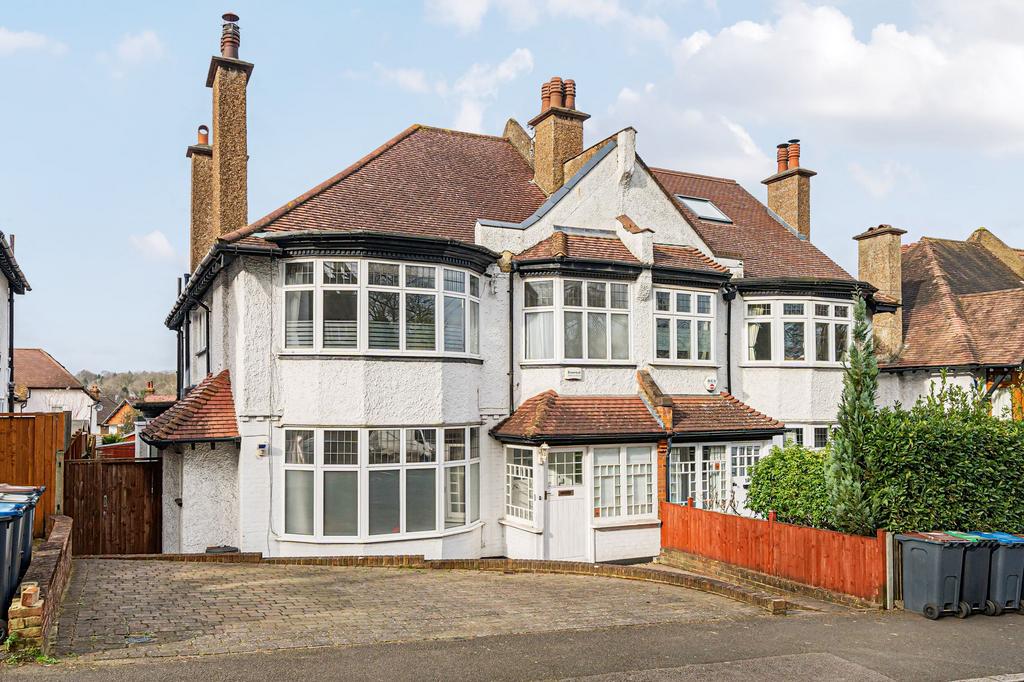 Purley, Purley CR8 4 bed semidetached house for sale £625,000