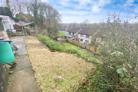 4 bedroom semi-detached house for sale, Bridgend Road, Aberkenfig, Bridgend County. CF32 9AD