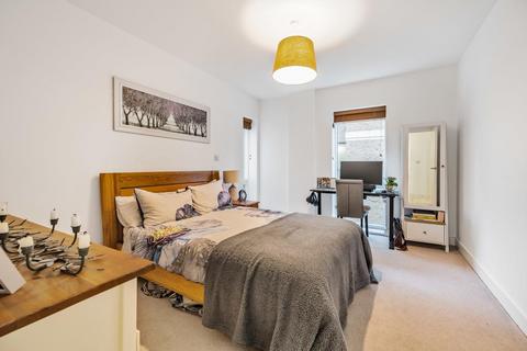 2 bedroom flat for sale, Sylvan Hill, Crystal Palace