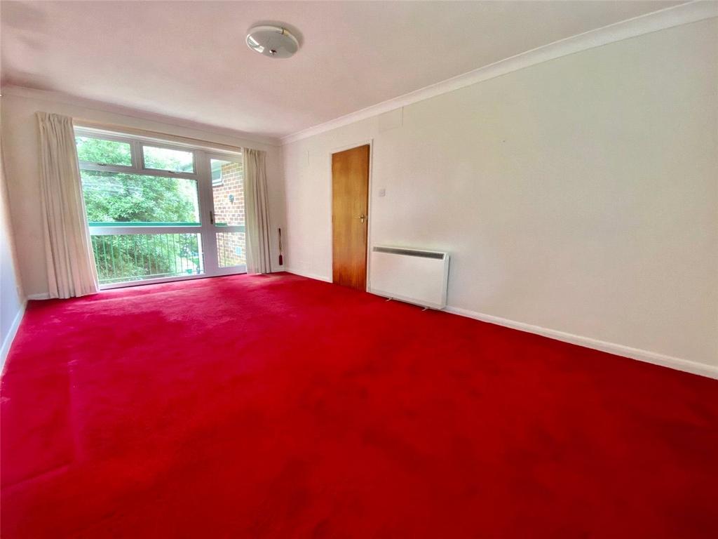 Portarlington Road, Bournemouth, BH4 2 bed apartment for sale £165,000