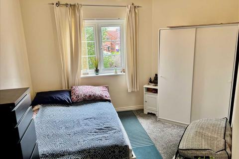 19 Smallshire Close, Wednesfield, Wolverhampton, WV11 3SL