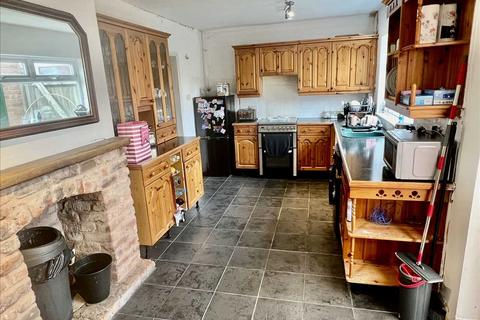2 Arnhem Close, Wednesfield, Wolverhampton, WV11 1EU