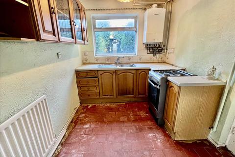 94 Blackwood Avenue, Wednesfield, Wolverhampton, WV11 1EY