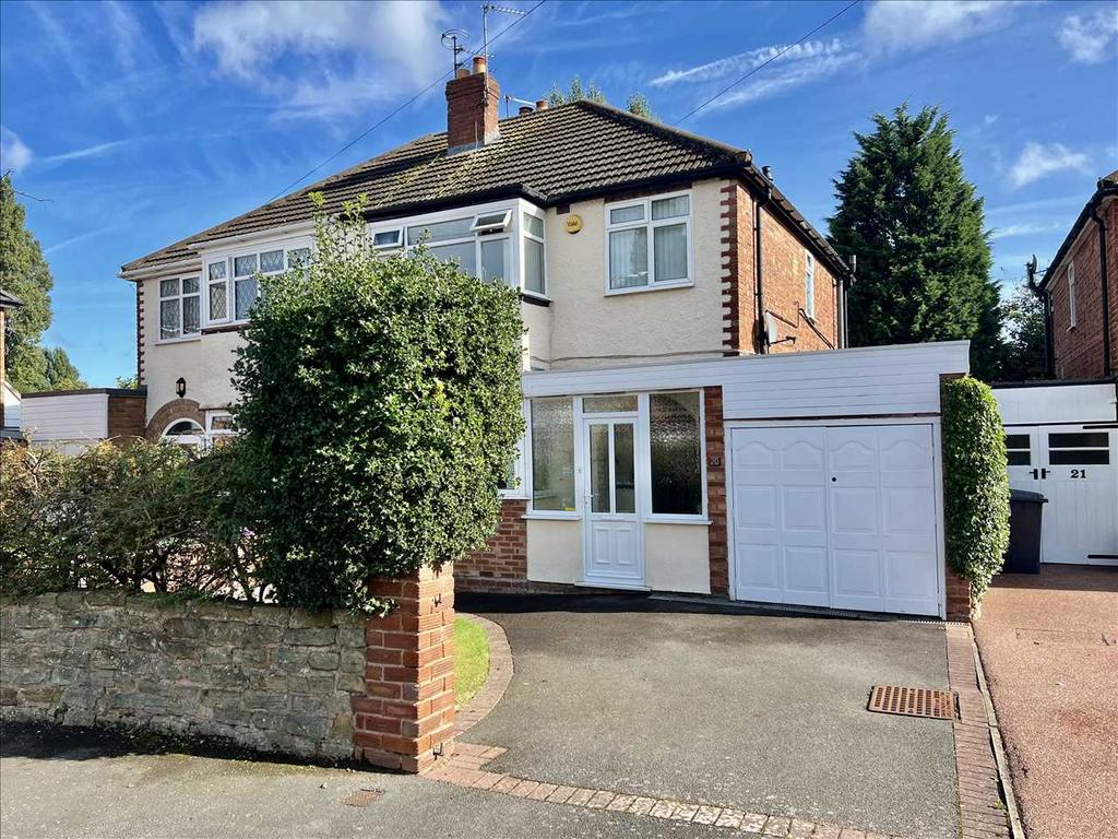 Fairview Grove, Wednesfield 3 bed semidetached house for sale £237,500