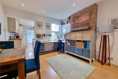 8 Cross Road, Orpington, BR5 2DJ