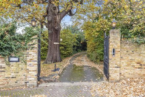 5 bedroom detached house for sale, Southwood Avenue, Kingston upon Thames