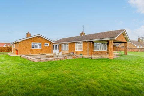 4 bedroom detached bungalow for sale, School Lane, Old Leake, Boston, Lincolnshire, PE22