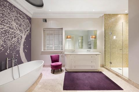 undefined, Cadogan Square, London, SW1X
