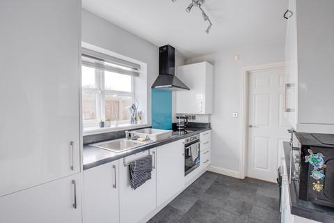 1 bedroom apartment for sale, Fox Lane, Bromsgrove, Worcestershire, B61