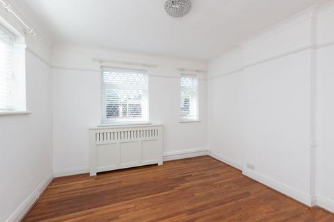 1 Brassey Avenue, Broadstairs, CT10 2DS