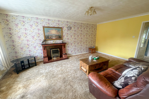 2 bedroom detached bungalow for sale, Oldhouse Farm Close, Birmingham B28