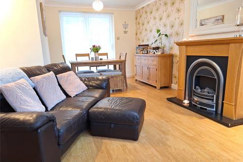 38 Sholver Hill Close, Oldham, OL1 4NS