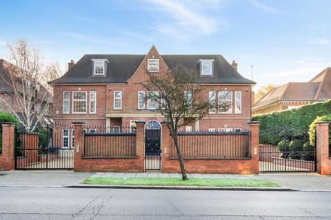 8 bedroom detached house for sale, The Bishops Avenue, London, N2