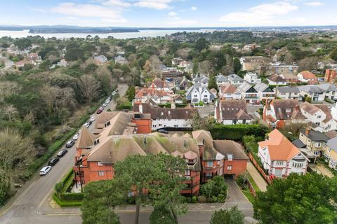 3 bedroom penthouse for sale, The Esplanade, Canford Cliffs, Poole, Dorset, BH13