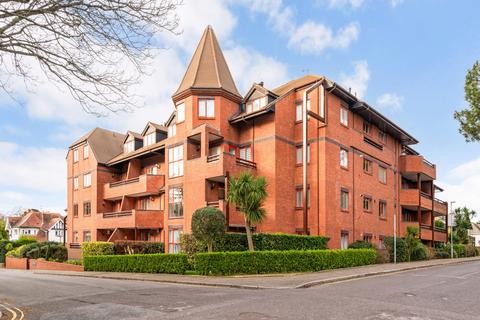 3 bedroom penthouse for sale, The Esplanade, Canford Cliffs, Poole, Dorset, BH13