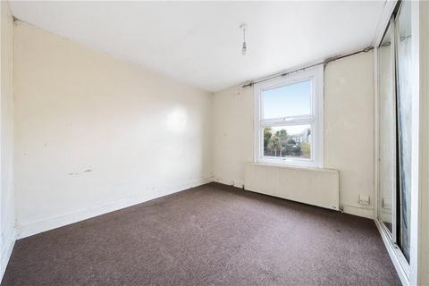 2 bedroom apartment for sale, St. Fillans Road, London