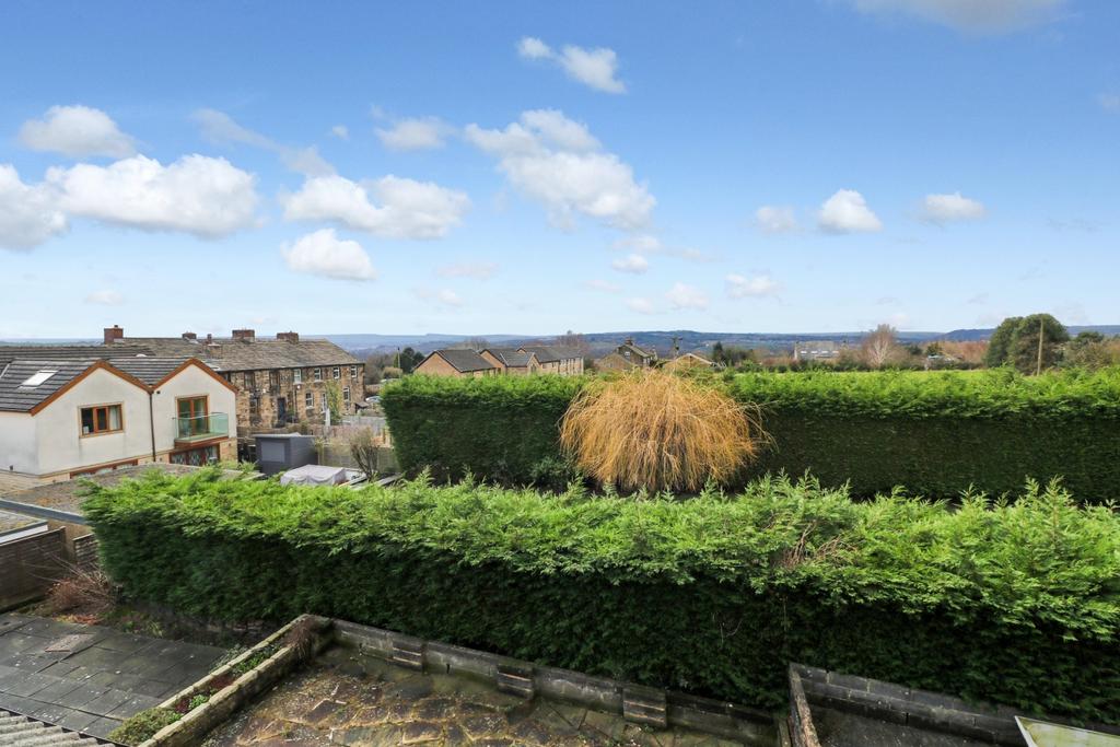 Peep Green Road, Liversedge, West... 3 bed semidetached bungalow for