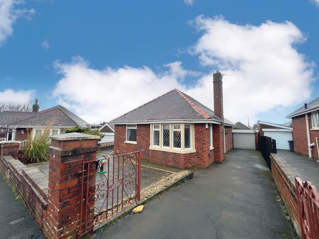 Ashley Close, North Shore FY2 2 bed bungalow for sale £249,950