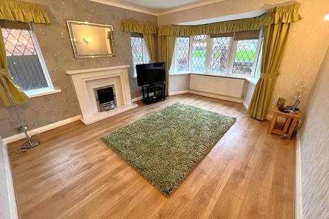 2 bedroom bungalow for sale, Ashley Close, North Shore FY2