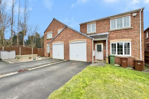 4 bedroom link detached house for sale, The Pippins, Castleford