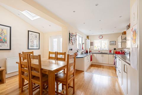 56 Kent Road, Gravesend, DA11 0SY