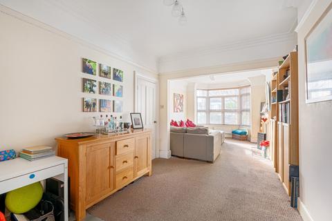 56 Kent Road, Gravesend, DA11 0SY