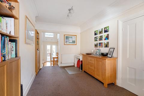 56 Kent Road, Gravesend, DA11 0SY