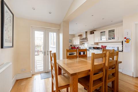 56 Kent Road, Gravesend, DA11 0SY
