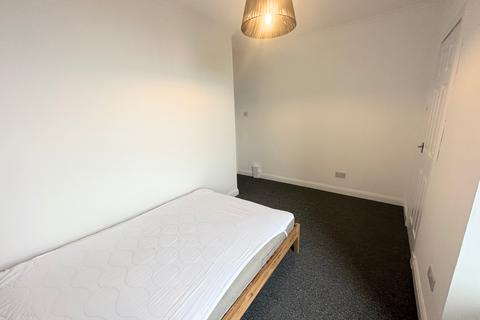 1 bedroom flat to rent, Stirling Street, Dundee, DD3